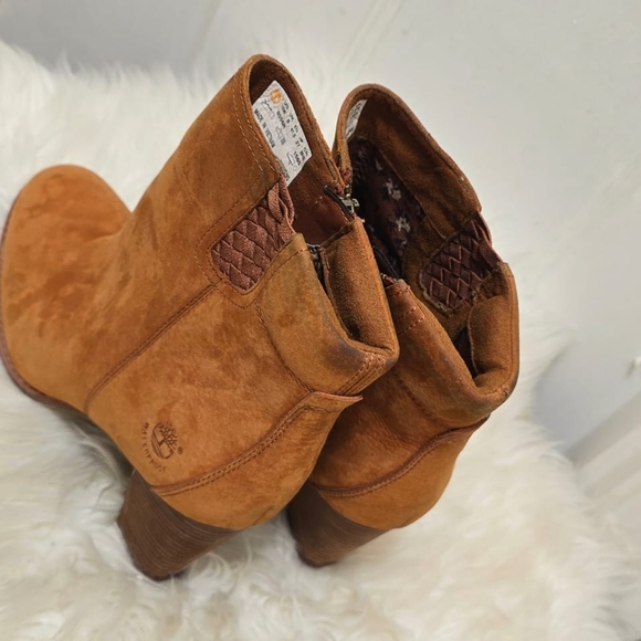 Timberland Earthkeeper Heeled Brown Leather Boots Size 10🌴✌️ - Picture 8 of 10